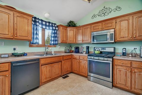 Tiny photo for 605 High Grove Drive, Minooka, IL 60447 (MLS # 12514235)