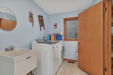 Tiny photo for 605 High Grove Drive, Minooka, IL 60447 (MLS # 12514235)