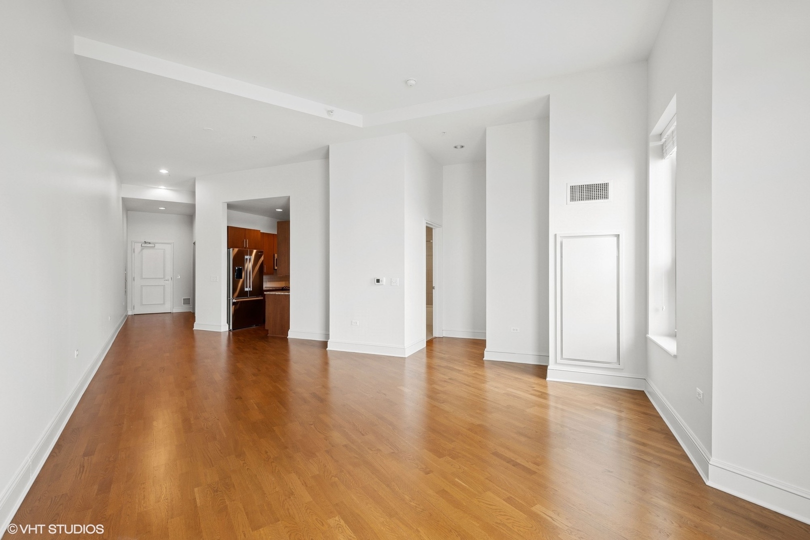 850 N Lake Shore Drive 704