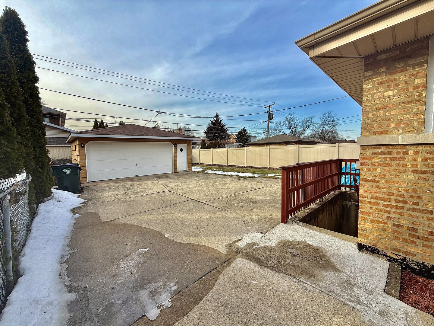 8032 N Wisner Street