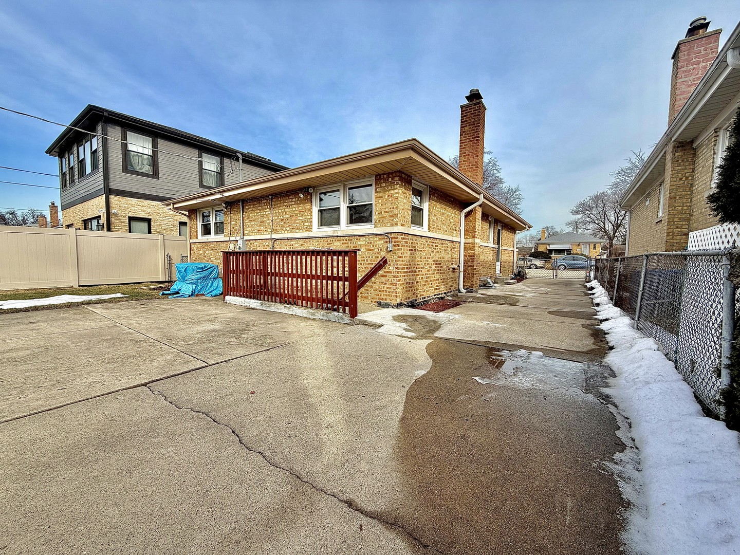 8032 N Wisner Street