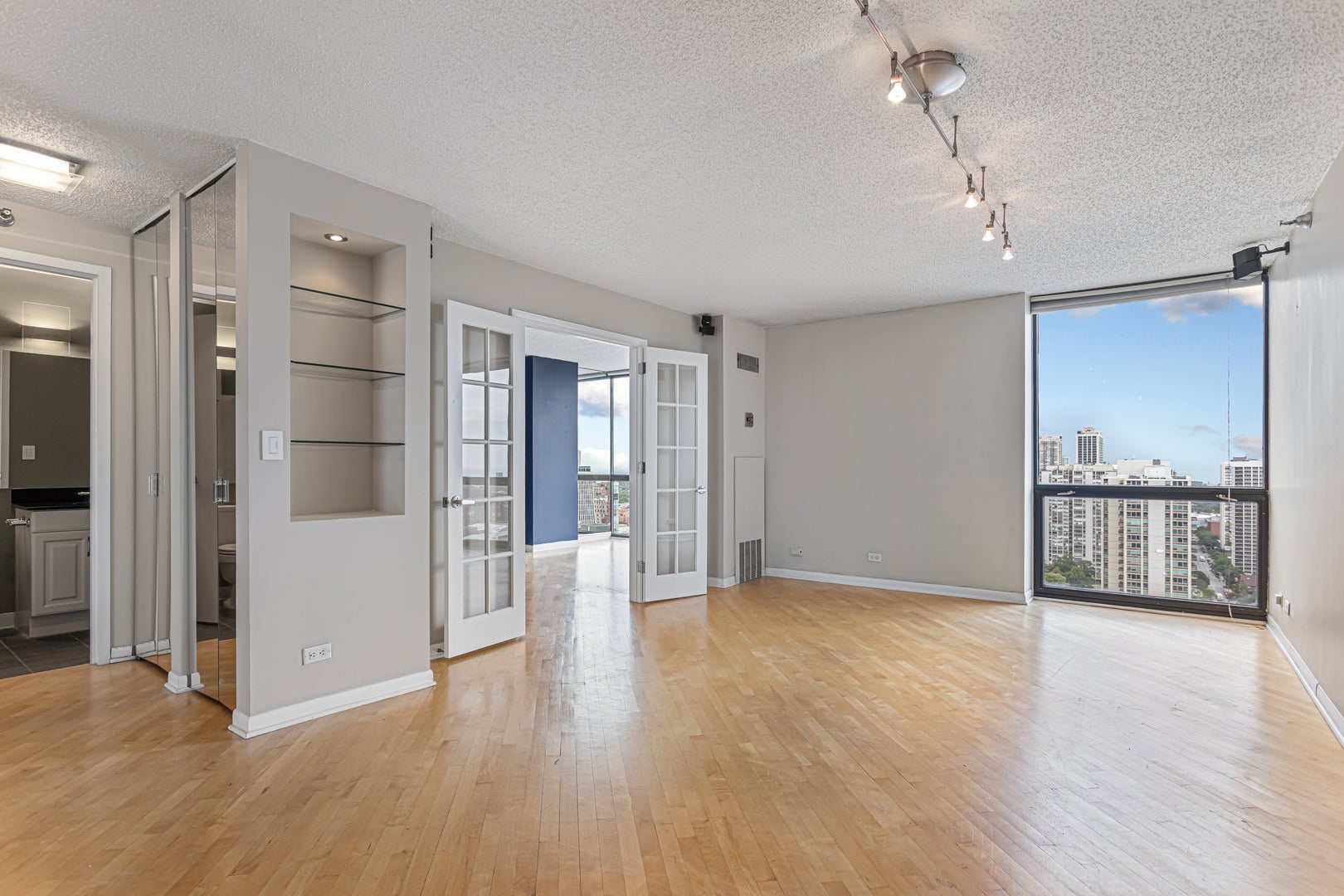 1122 N Clark Street 3105