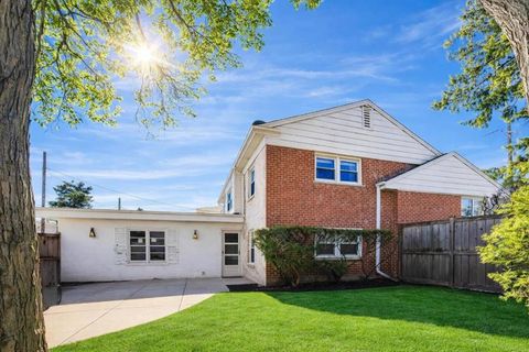 Tiny photo for 5237 Conrad Street, Skokie, IL 60077 (MLS # 12589851)