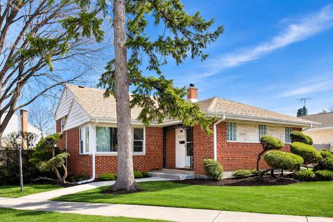 5237 Conrad Street Skokie IL 60077