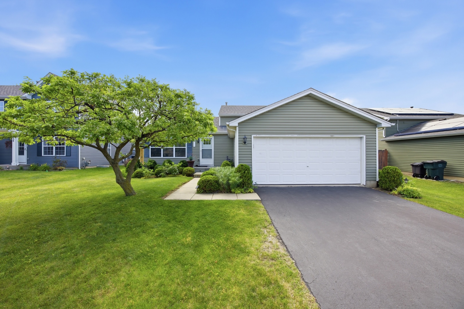 2438 Lotus Drive