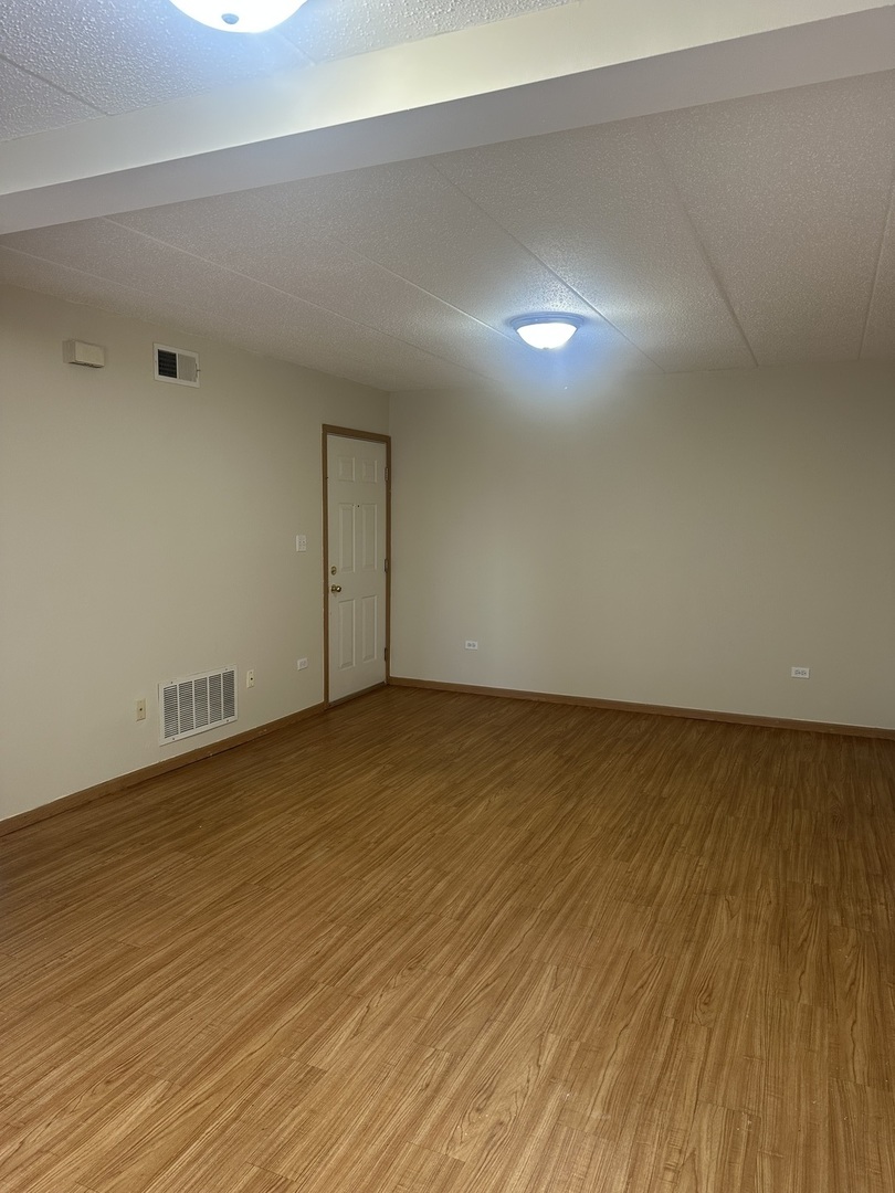 239 W 18th Street 4D