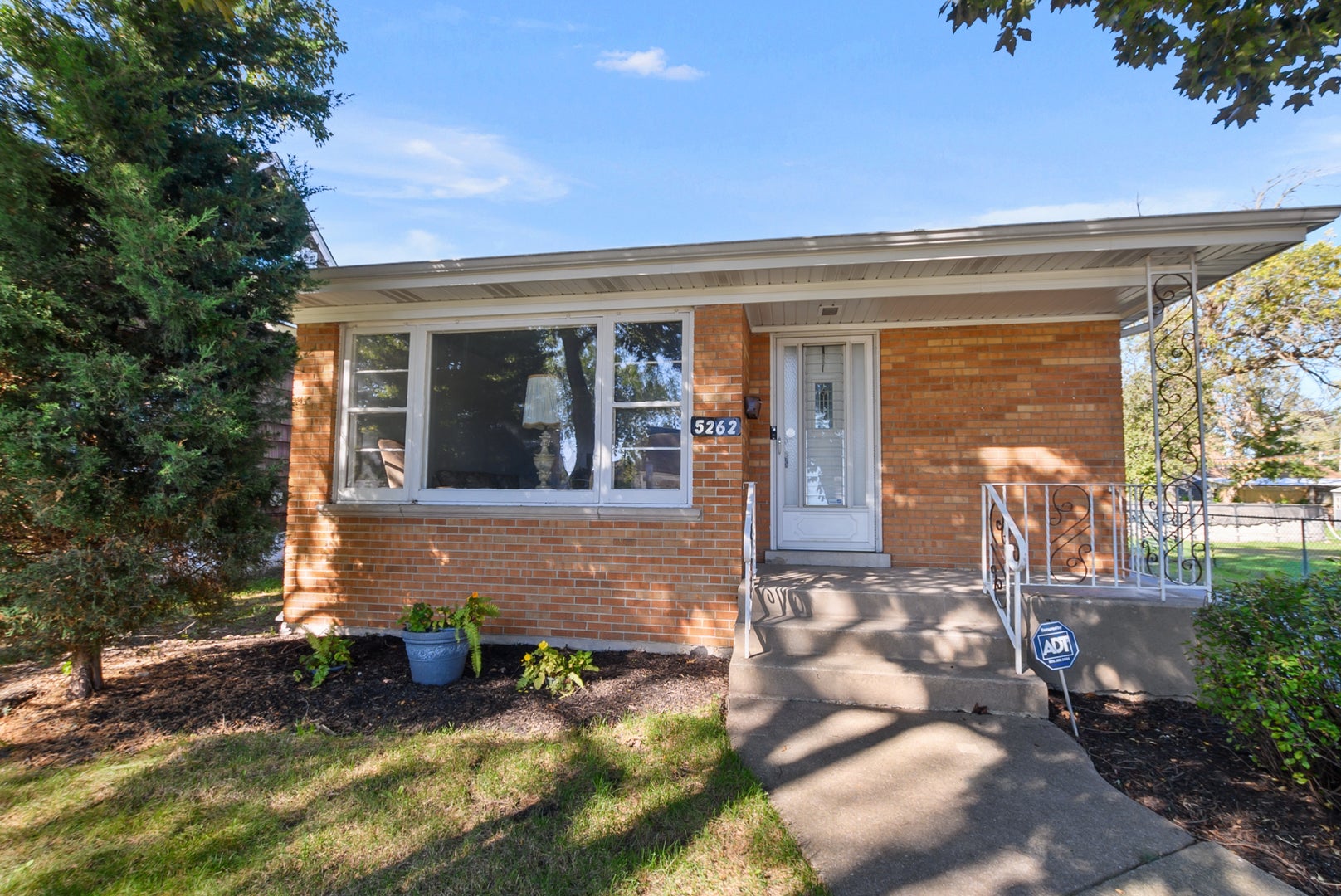 5262 Alexander Place