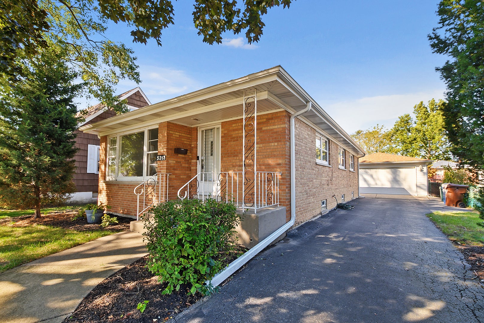 5262 Alexander Place
