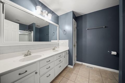 Tiny photo for 1458 Deer Pointe Drive, South Elgin, IL 60177 (MLS # 12524406)