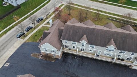 Tiny photo for 1458 Deer Pointe Drive, South Elgin, IL 60177 (MLS # 12524406)