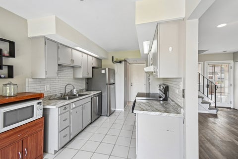 Tiny photo for Villa Park, IL 60181 (MLS # 12668657)