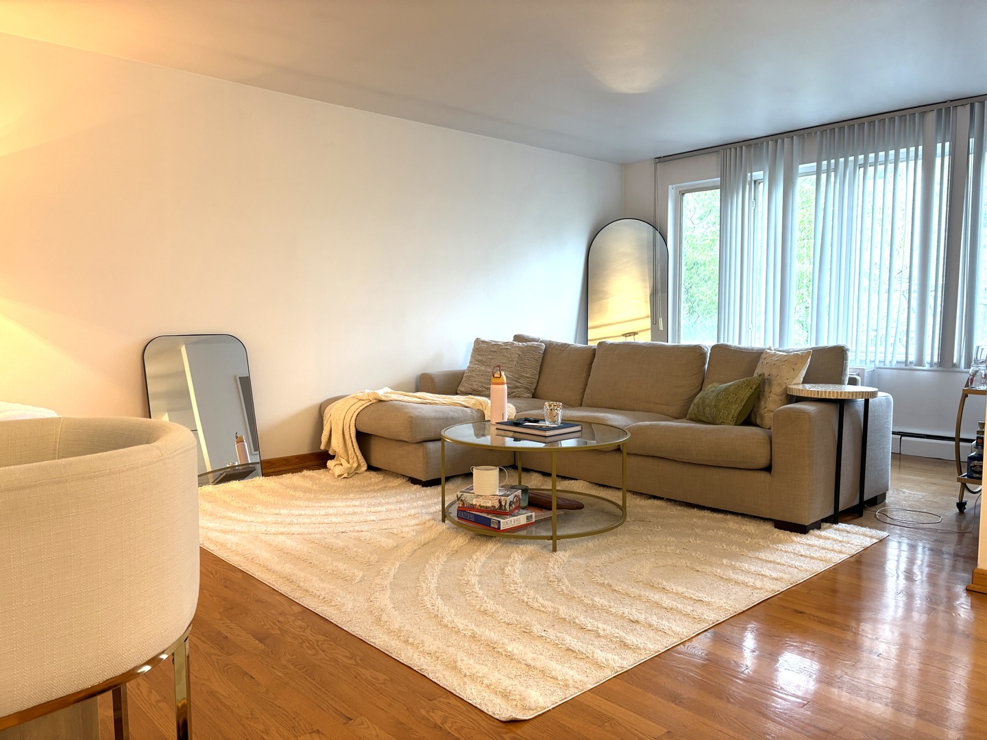 539 W Stratford Place 509