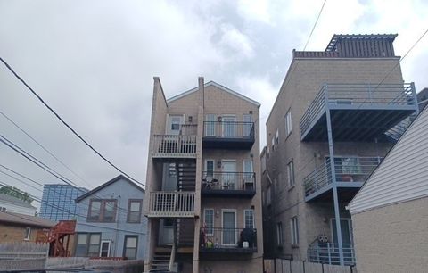 Tiny photo for 1352 W Hubbard Street #4, Chicago, IL 60642 (MLS # 12456842)