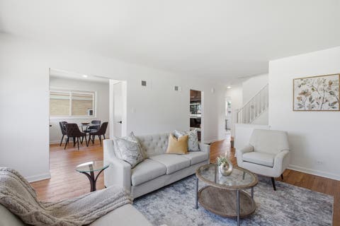Tiny photo for 11157 Shaw Street, Westchester, IL 60154 (MLS # 12692394)