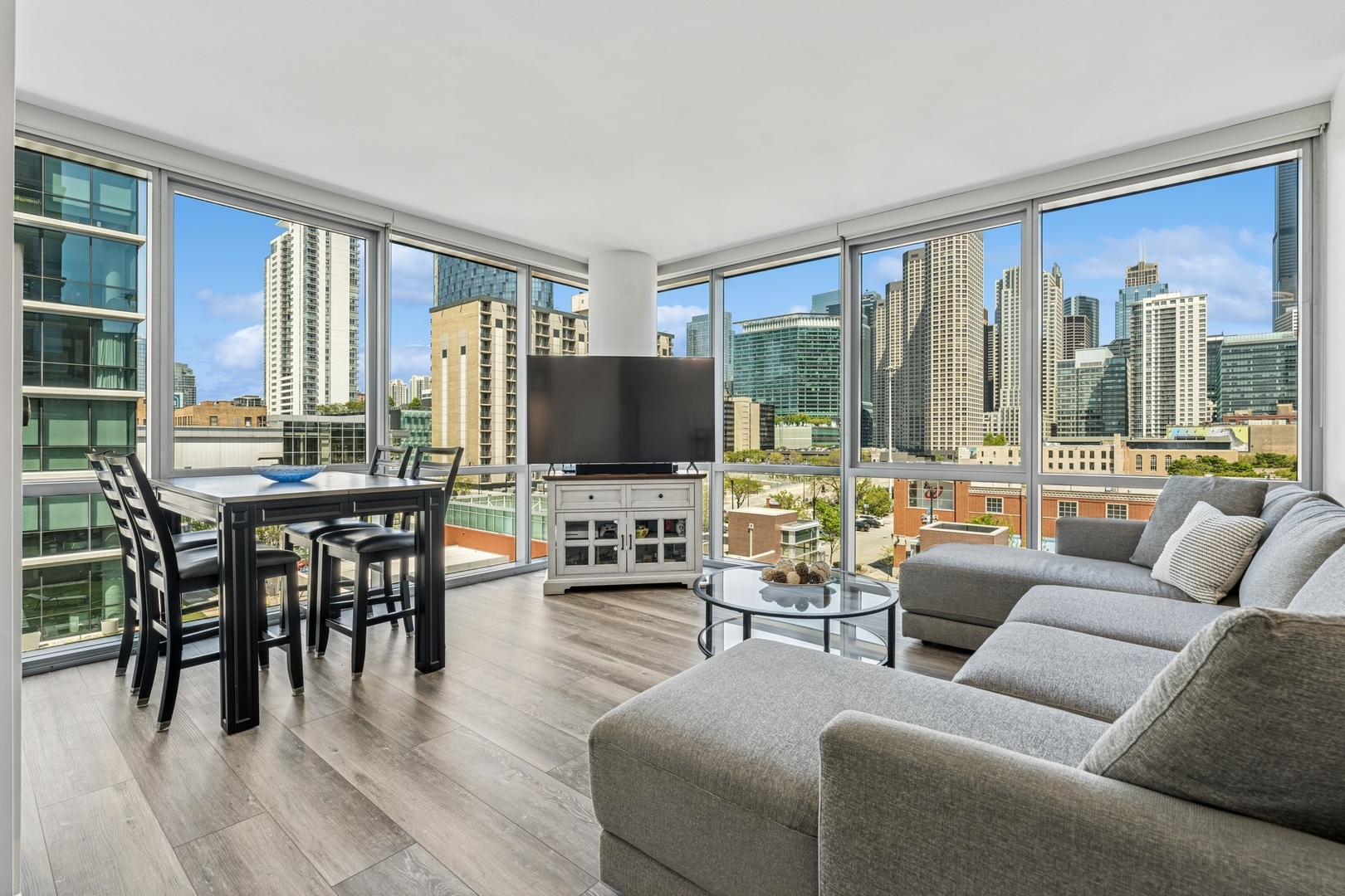 125 S Green Street 503A