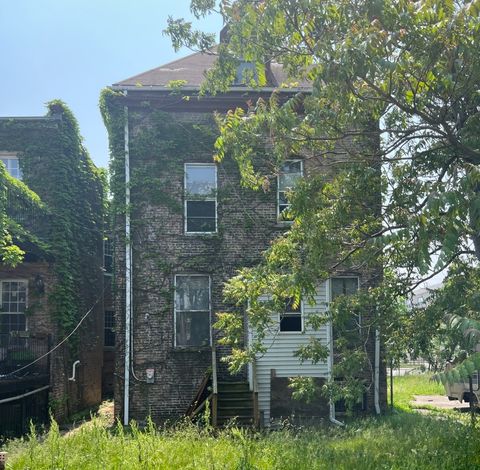 Tiny photo for 3328 W Warren Boulevard, Chicago, IL 60624 (MLS # 12394572)