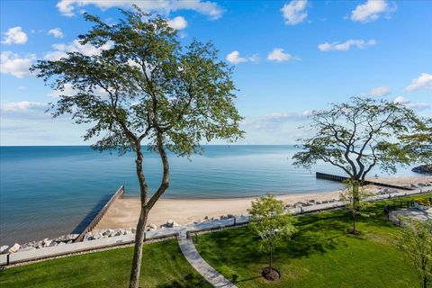 Tiny photo for 1630 Sheridan Road #3C, Wilmette, IL 60091 (MLS # 12466595)