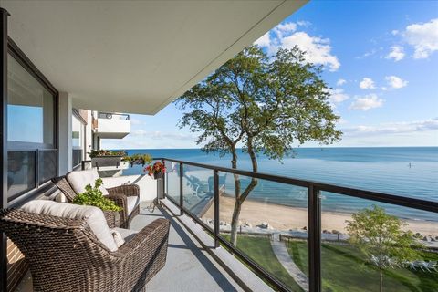 Tiny photo for 1630 Sheridan Road #3C, Wilmette, IL 60091 (MLS # 12466595)