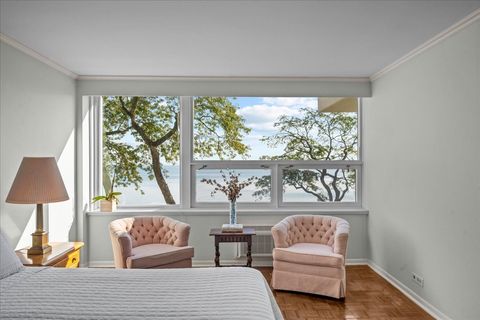 Tiny photo for 1630 Sheridan Road #3C, Wilmette, IL 60091 (MLS # 12466595)
