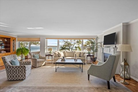 Tiny photo for 1630 Sheridan Road #3C, Wilmette, IL 60091 (MLS # 12466595)
