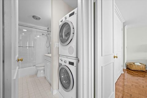 Tiny photo for 1630 Sheridan Road #3C, Wilmette, IL 60091 (MLS # 12466595)