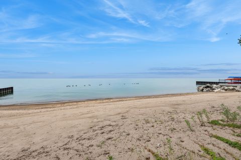 Tiny photo for 1630 Sheridan Road #3C, Wilmette, IL 60091 (MLS # 12466595)