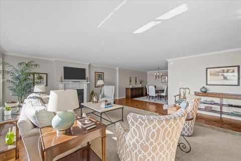 Tiny photo for 1630 Sheridan Road #3C, Wilmette, IL 60091 (MLS # 12466595)