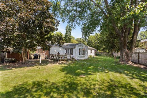 Tiny photo for 4 Stanford Place, Champaign, IL 61820 (MLS # 12695666)