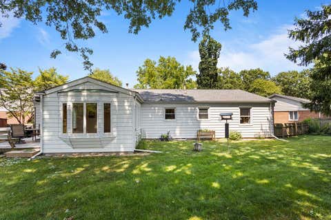 Tiny photo for 4 Stanford Place, Champaign, IL 61820 (MLS # 12695666)