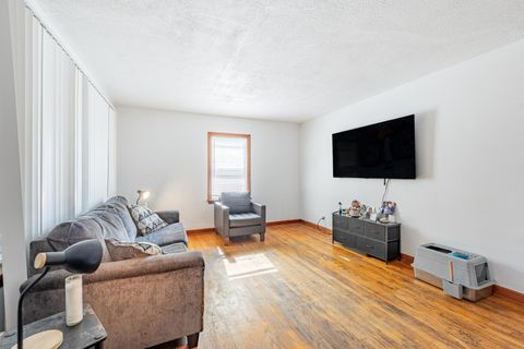 Tiny photo for 2910 E 138 Place, Burnham, IL 60633 (MLS # 12633813)