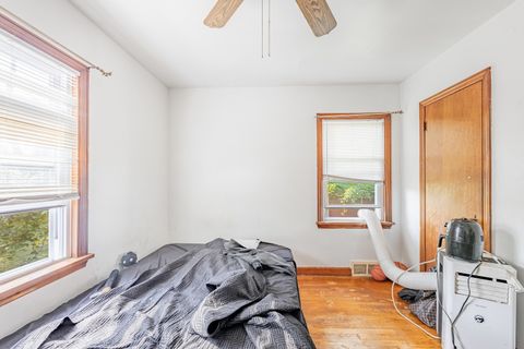 Tiny photo for 2910 E 138 Place, Burnham, IL 60633 (MLS # 12633813)