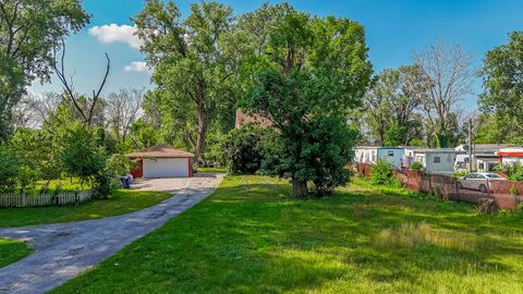 Tiny photo for 2910 E 138 Place, Burnham, IL 60633 (MLS # 12633813)