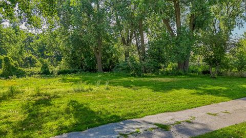 Tiny photo for 2910 E 138 Place, Burnham, IL 60633 (MLS # 12633813)