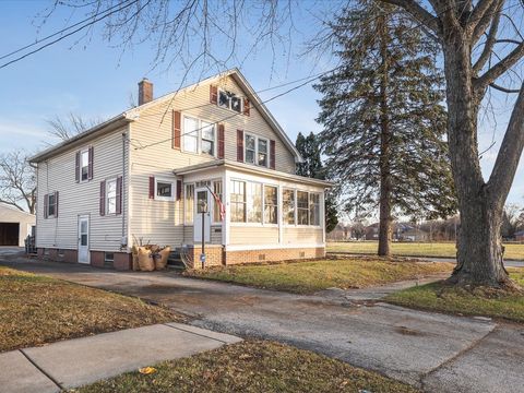 Tiny photo for 634 13th Street, Rockford, IL 61104 (MLS # 12525762)