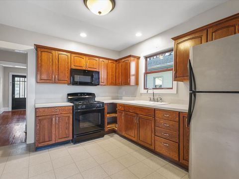 Tiny photo for 634 13th Street, Rockford, IL 61104 (MLS # 12525762)