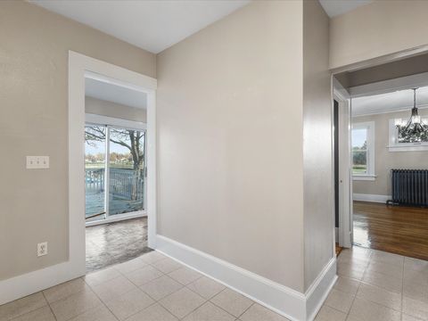 Tiny photo for 634 13th Street, Rockford, IL 61104 (MLS # 12525762)