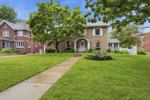 Photo of 542 Jackson Avenue, River Forest, IL 60305 (MLS # 12681466)