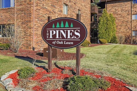 Tiny photo for 9609 Austin Avenue #W3, Oak Lawn, IL 60453 (MLS # 12562788)