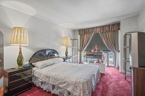 Tiny photo for 4343 N Clarendon Avenue #1715, Chicago, IL 60613 (MLS # 12491873)