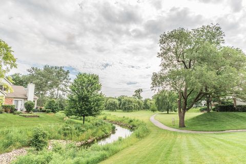 Tiny photo for 1514 Camden Court #A1, Wheeling, IL 60090 (MLS # 12625005)