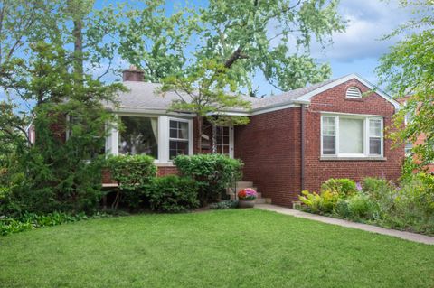 Photo of 1726 Dobson Street, Evanston, IL 60202 (MLS # 12480735)