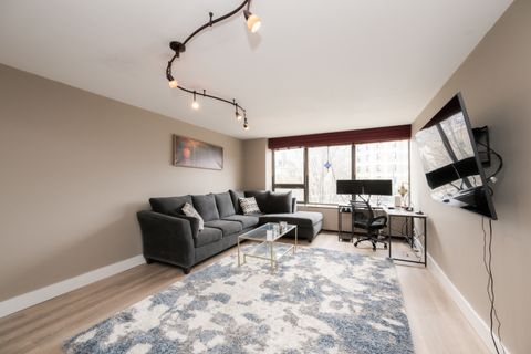 Tiny photo for 3930 N PINE GROVE Avenue #310, Chicago, IL 60613 (MLS # 12610791)