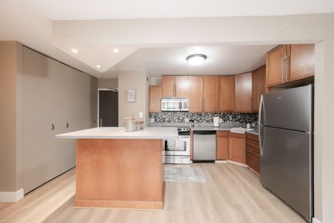 Tiny photo for 3930 N PINE GROVE Avenue #310, Chicago, IL 60613 (MLS # 12610791)