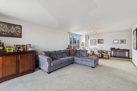 Tiny photo for 5201 S CORNELL Avenue #3E, Chicago, IL 60615 (MLS # 12503035)
