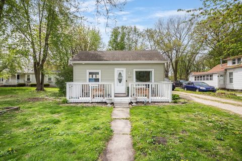 Tiny photo for 222 S Lincoln Street, Braidwood, IL 60408 (MLS # 12579618)