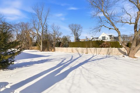 Tiny photo for 17 Camberley Court, Hinsdale, IL 60521 (MLS # 12560036)