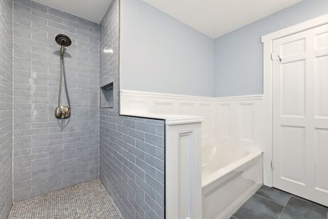 Tiny photo for 17 Camberley Court, Hinsdale, IL 60521 (MLS # 12560036)