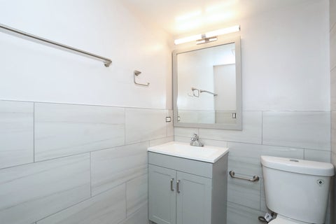 Tiny photo for 675 Greenfield Court #D1, Bartlett, IL 60103 (MLS # 12750051)