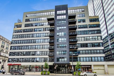 Photo of 130 S Canal Street #220, Chicago, IL 60606 (MLS # 12625558)