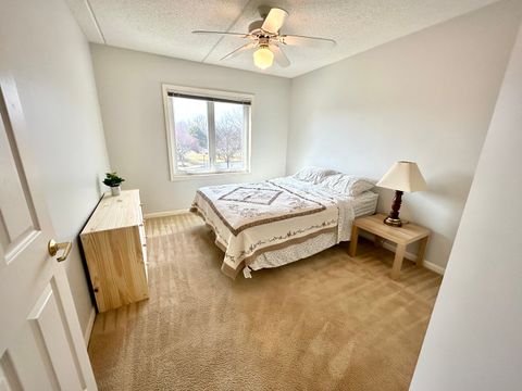 Tiny photo for 710 Creekside Drive #310, Mount Prospect, IL 60056 (MLS # 12586157)